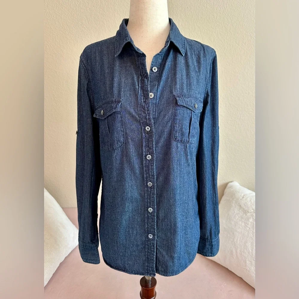 J. Crew Women’s Button Up Dark Wash Blue Denim Shirt Size 4 Cotton Lightweight